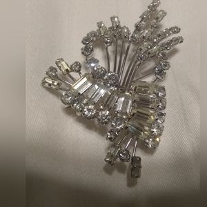 Vintage Star Art STERLING  Brooch